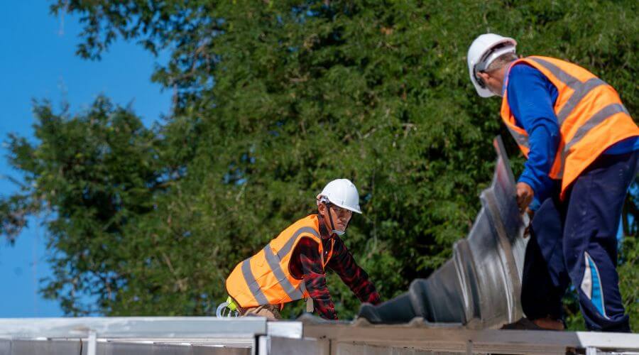 Professional gutter cleaning in Cable, OH